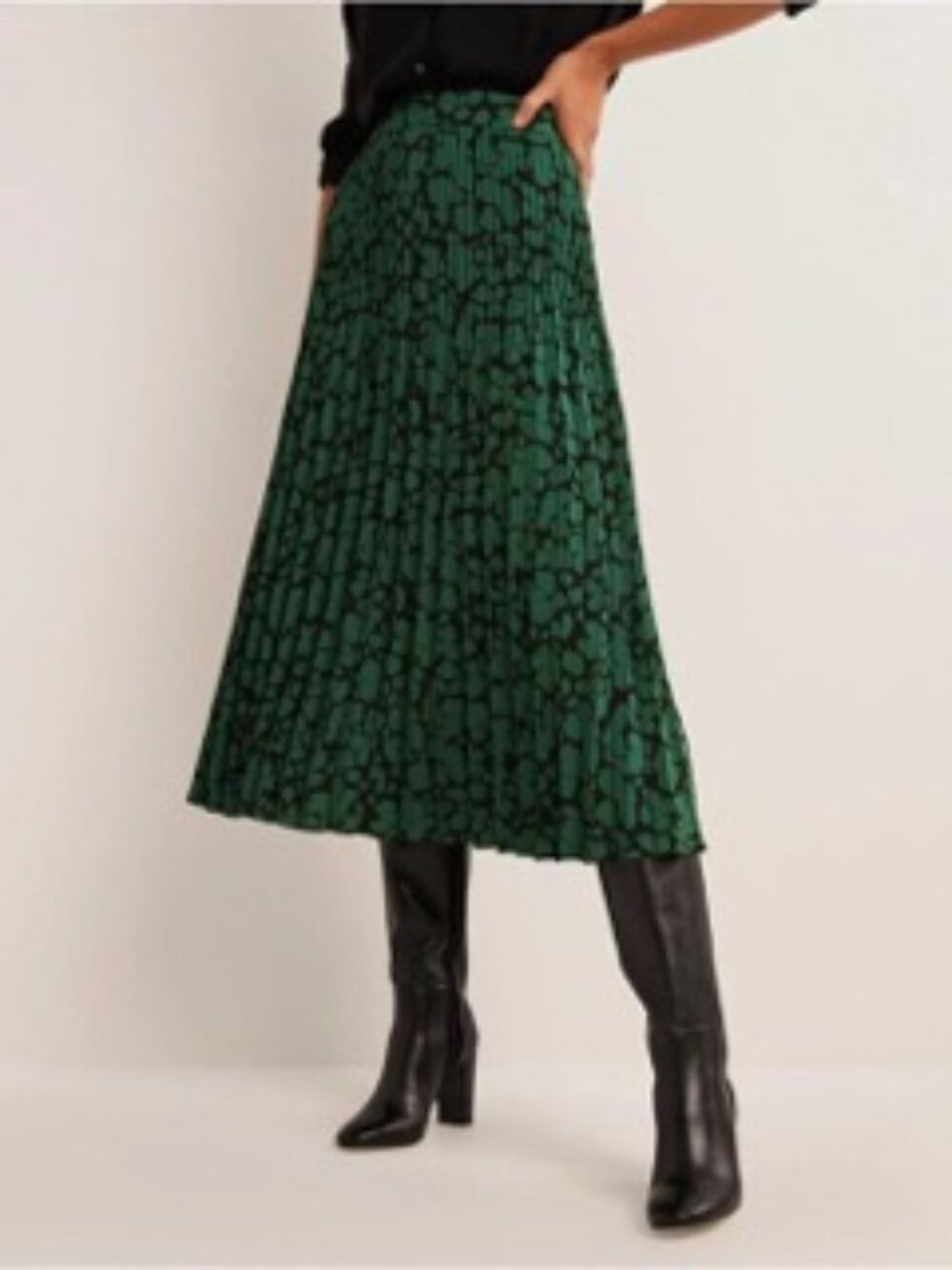 BODEN Green & Black Pleated Crepe Midi Skirt - Brand New - Size 10